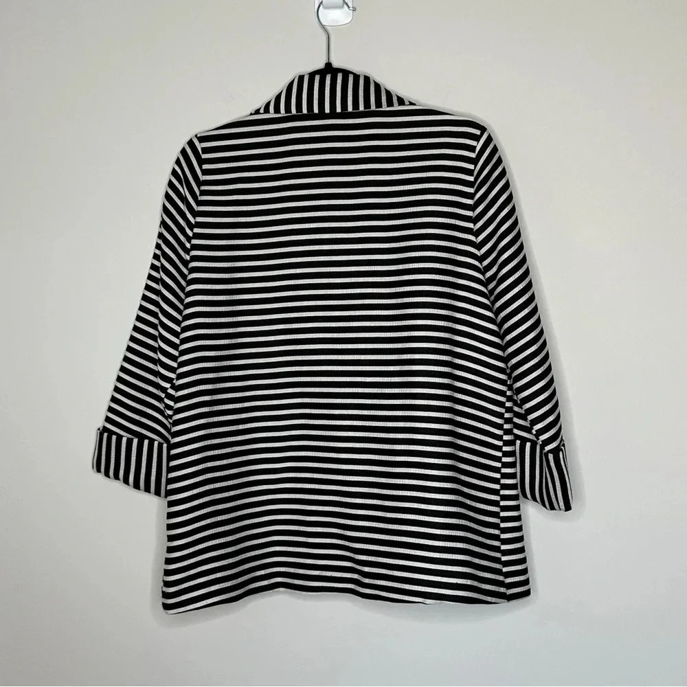 IC by Connie K Black White Stripe Blazer Medium Art 2 Wear Lagenlook Beetlejuice - Picture 8 of 12